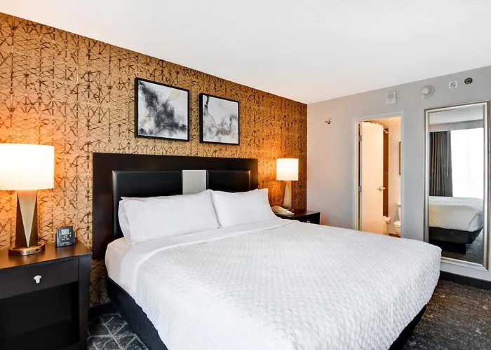 Embassy Suites By Hilton Minneapolis Airport