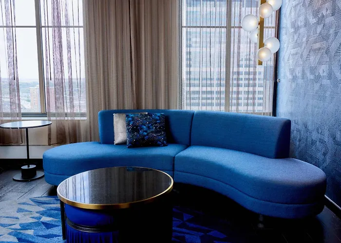 W Minneapolis - The Foshay